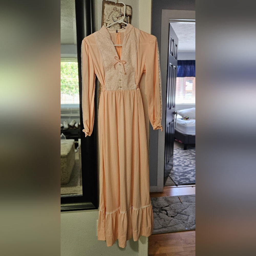 VINTAGE DRESS SIZE 7